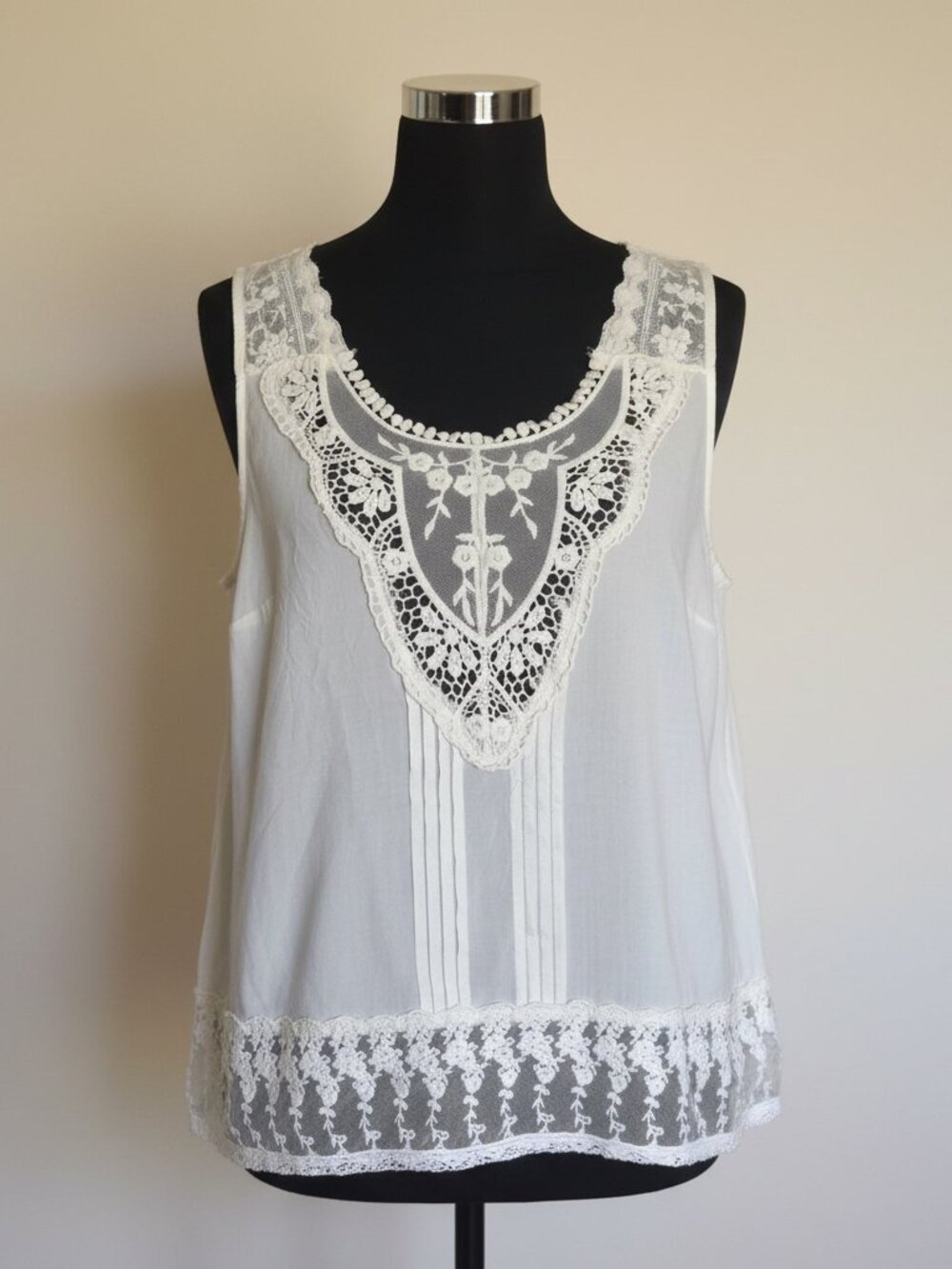 Kismet Ivory Victorian Lace Tank Top | Heirloom Lace | XS